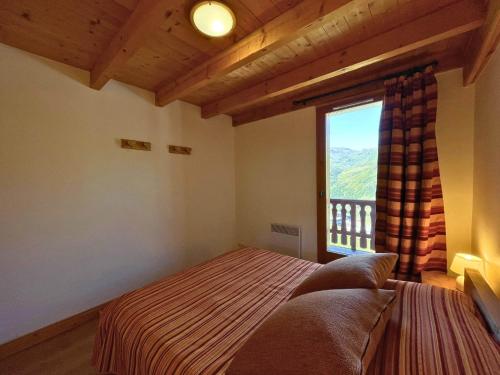 Les Menuires : Duplex 4 Pièces 8/10 pers, Wifi, Casier à Skis - FR-1-452-83