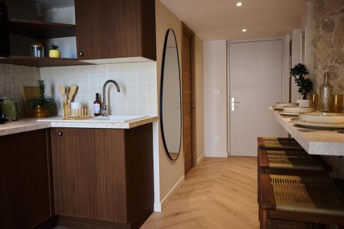 Apartment Duplex - AC - Wi-Fi - Nice center