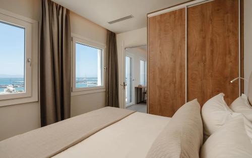 Selene Sea View Apartment