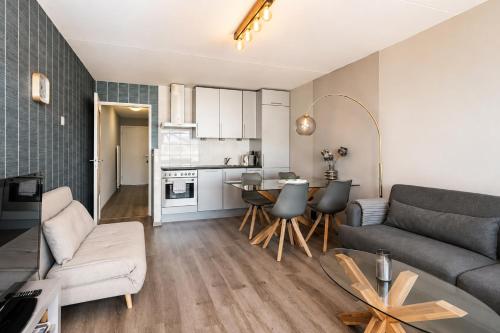 LAAX Central Holiday Apartment with Pool & Sauna