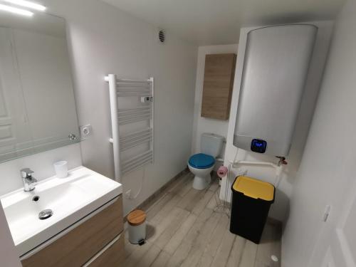 Studio rez-de-chaussée de maison