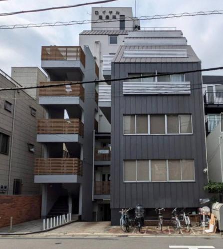 Work with Tokyo Tower view Perfect nomads stay
