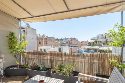 Stunning Acropolis view at City Center