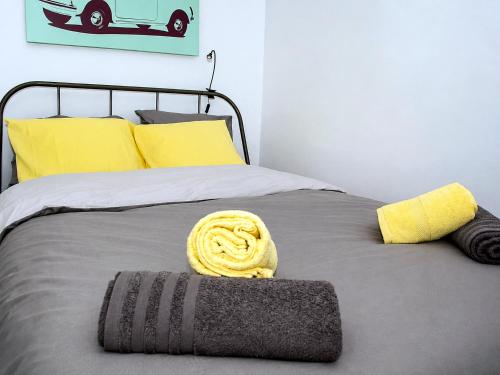 Modern studio a breath away from the Acropolis
