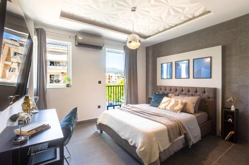 Socrates Suite C2 - Elevated City Stay in Kalamata