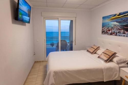Peñíscola 1ª Línea: Terraza al Mar, Piscina y A/C