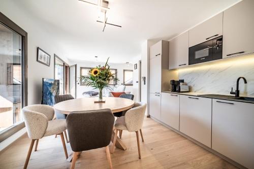 Apartment Sequoia Morzine - by EMERALD STAY