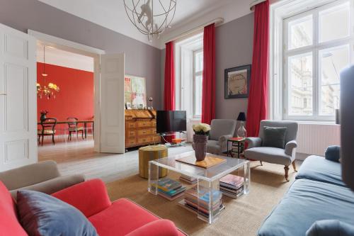 Generous Apartment Vienna Opera