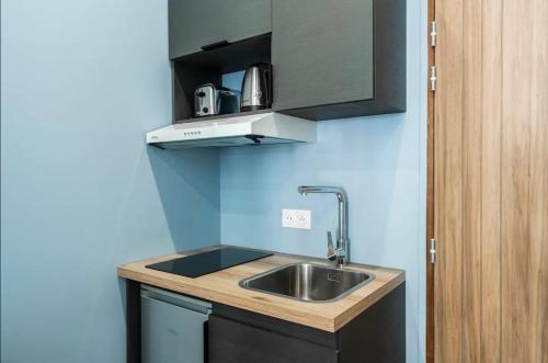 Air-conditioned & comfortable studio - Batignolles side
