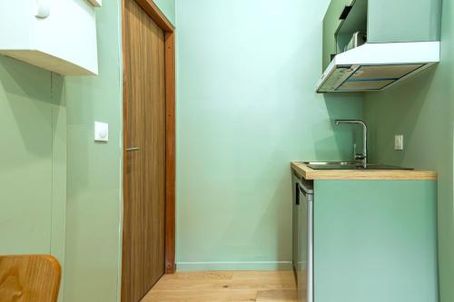 Air-conditioned design studio