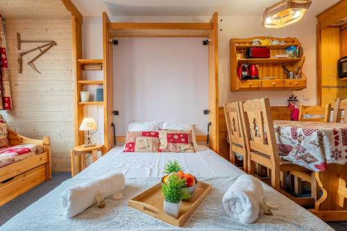 Serene Ski-In Out Mountain Escape