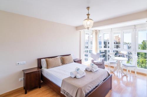 Cubo's Central Bright Marbella Apartment