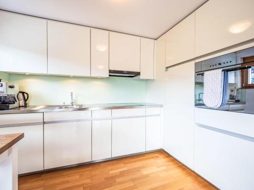 Apartment Miro Nr- 6 by Interhome