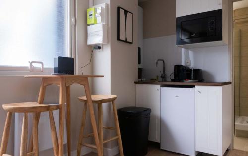 Cozy Parisian studio Opéra