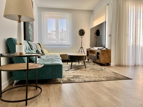 Premium Penthouse Seasonal Rental