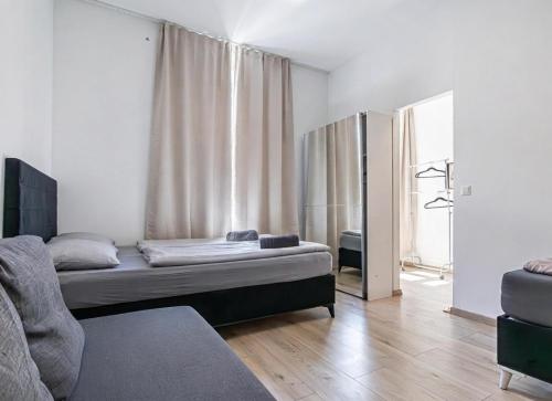Budget-friendly Room 15 Min from Vienna