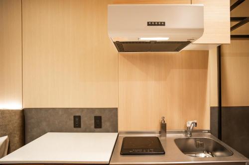 KABIN Shiro - Regale Collection