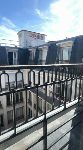 Studio au pieds de Montmartre - Métro L2, L4, L12