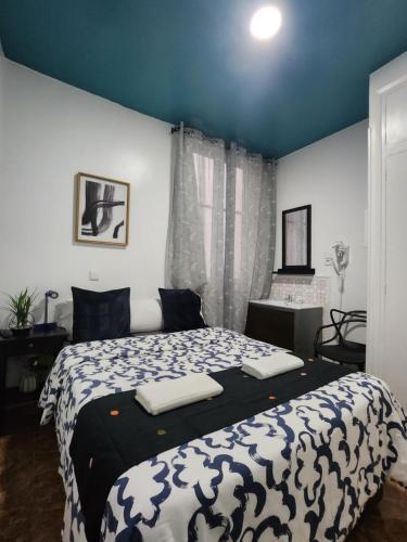 CH Catrachos Rooms
