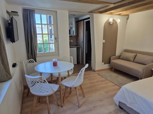 Studio de charme au coeur du vieux Rouen Calme et jardin