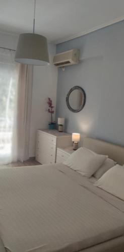 Loutraki by the sea