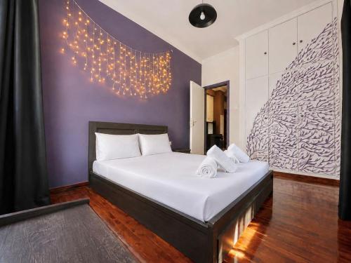 Transit Hub Pad - Steps to Metro -Sleeps 3 by ΜΡS
