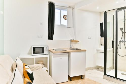 Small air-conditioned studio - Pereire