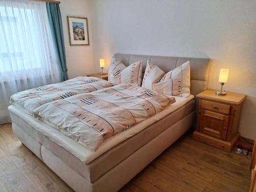 4 Zi Familienwohnung Haus Ravaisch 24 im 2ten OG Davos Dorf