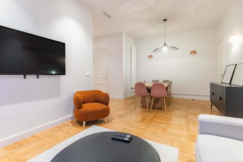 Charming - Air-conditioned and Terrace