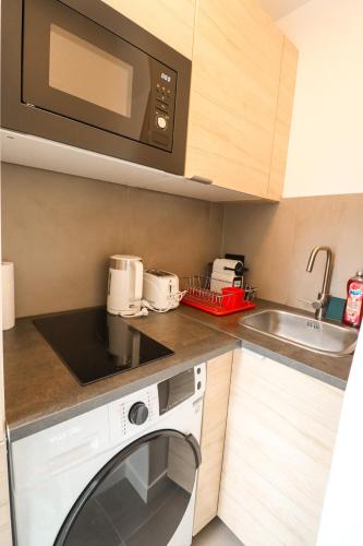 Stylish Studio Close to the Eiffel Tower