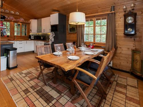 Chalet Prima 1084 by Interhome