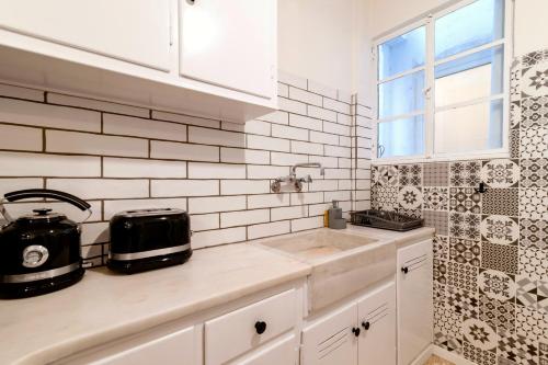 Athens Skyline Light House 4BR