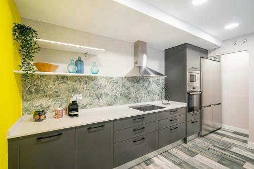 Centrally located duplex: Madrid Río-Palacio Real LINNEO