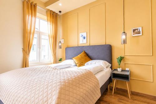 Budget & Comfy 4BR Apt Close to Westbahnhof
