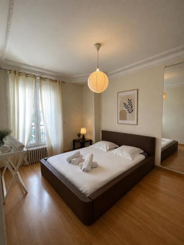 Appartement Tour Eiffel ALESIA PARIS