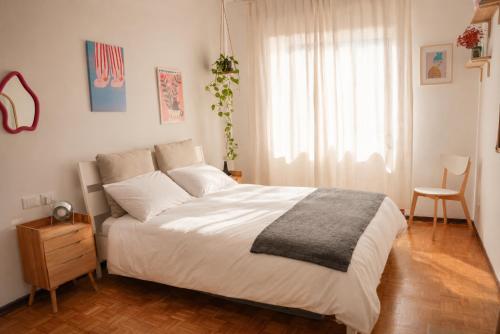Green Balcony Apartment in Navigli