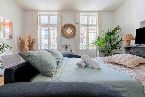 Le Petit Balcon de Verdun - charme français, central, balcon, tout équipé