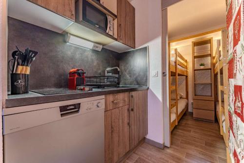 ResortAccess Slopeside Apartment