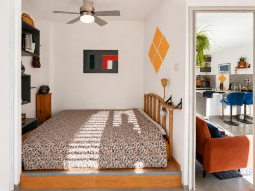 Central Two-Bedroom Apartment with Large Terrace and Private Parking
