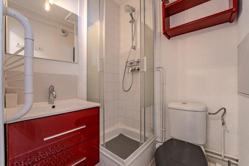 Stay with Balcony & Slope Access