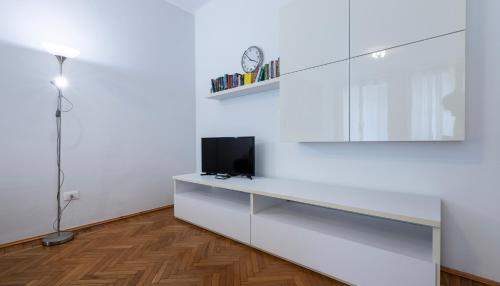 Italianway Easy - De Cristoforis 12 A