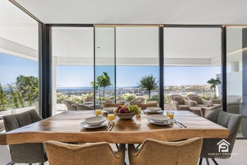 Estepona Luxury 3BR - Sea Views, Terrace, Garage