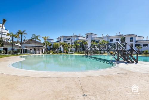 Estepona Luxury 3BR - Sea Views, Terrace, Garage