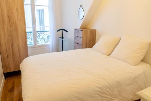 Spacious 55 sqm Apartment in Saint-Germain-des-Prés