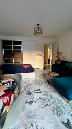 John Homestay Room in Nice