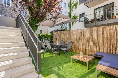 Luxury Garden - BBQ - Netflix