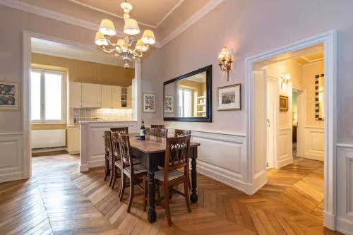 Historic Florentine Residence - Santo Spirito