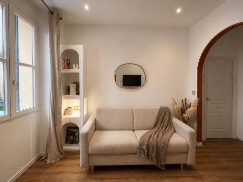 Suquet Prestige, T2, 4P, AC, proche Port et Palais