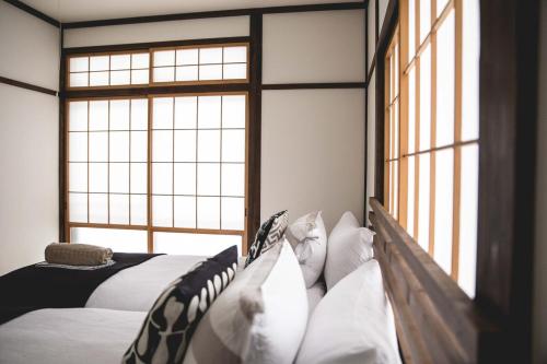 Shiro Cottage