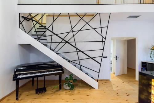 Aigli Seafront Loft-Bespoke Design Gem